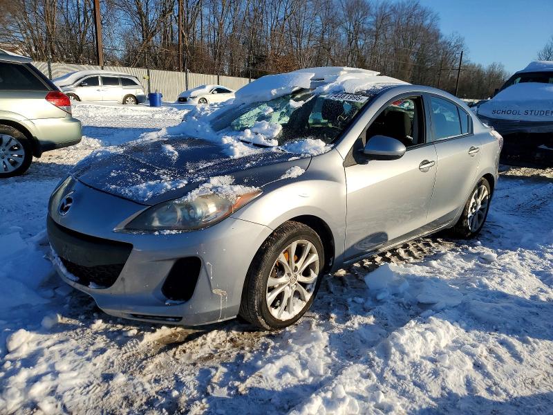 MAZDA 3 I 2013 with VIN JM1BL1U87D1702869 - Photo from auction
