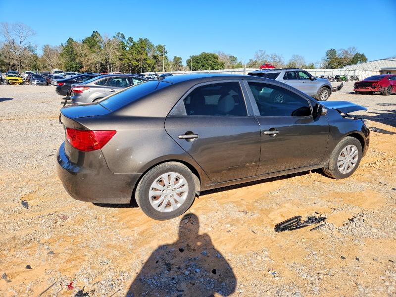 Photo 3 from auction – 2010 KIA FORTE with VIN KNAFU4A22A5811354