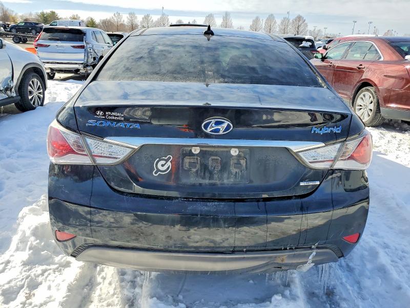 Photo 6 from auction – 2015 HYUNDAI SONATA HYB with VIN KMHEC4A45FA126472