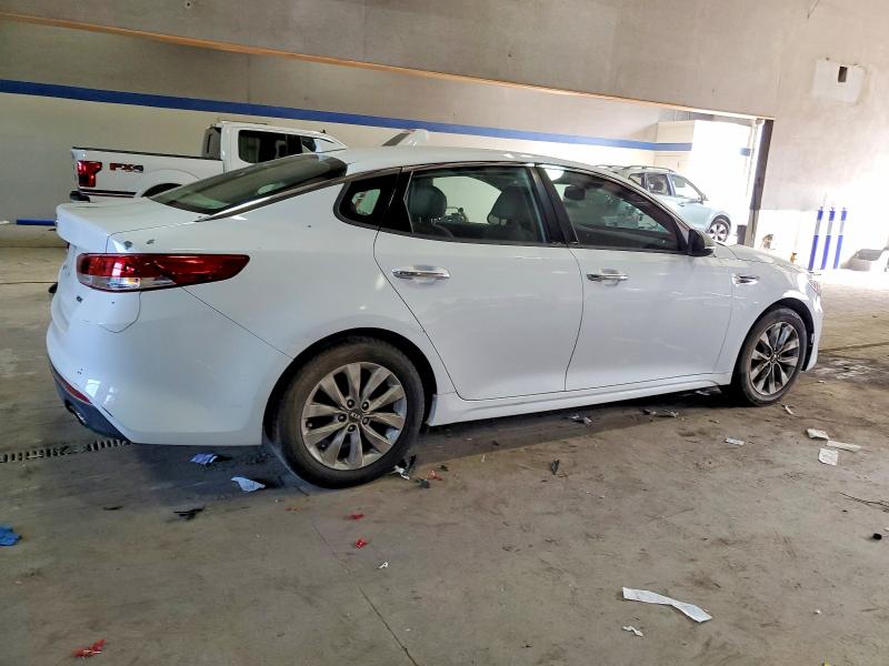 صورة رقم 3 من المزاد - 2016 KIA OPTIMA EX مع VIN 5XXGU4L30GG017759