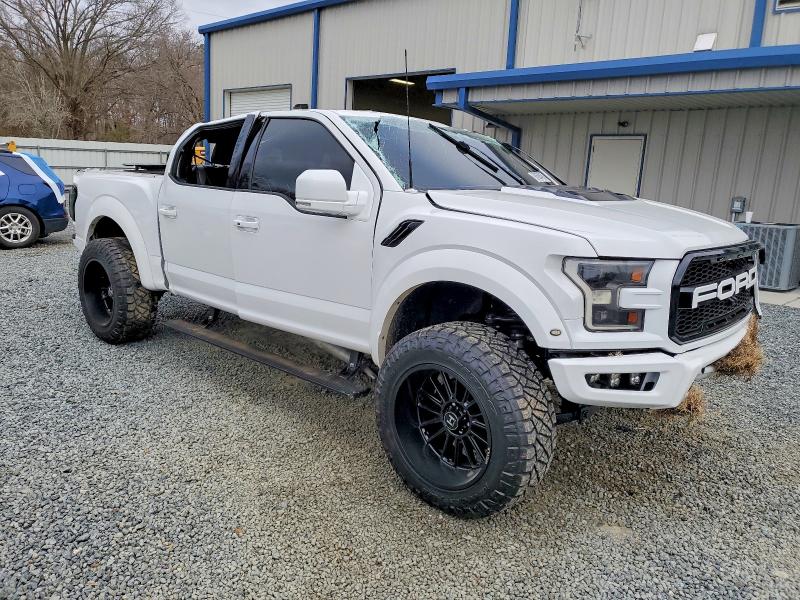 Zdjęcie 4 z aukcji – 2018 FORD F150 z VIN 1FTFW1RG1JFA65663