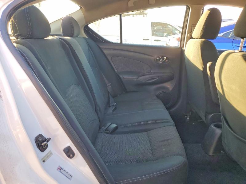 Photo 10 from auction – 2016 NISSAN VERSA S with VIN 3N1CN7AP6GL851948