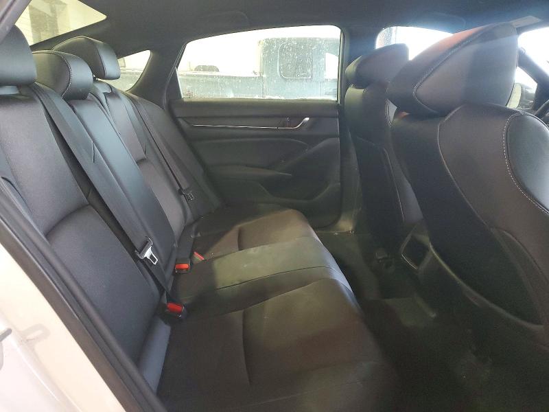 Photo 10 from auction – 2022 HONDA ACCORD with VIN 1HGCV3F20NA034368