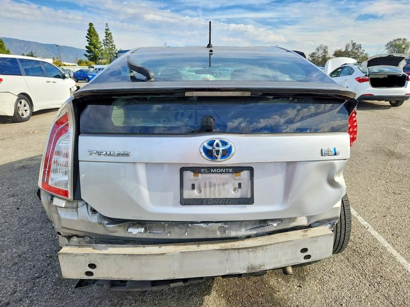 Photo 6 from auction – 2013 TOYOTA PRIUS with VIN JTDKN3DU5D1683483