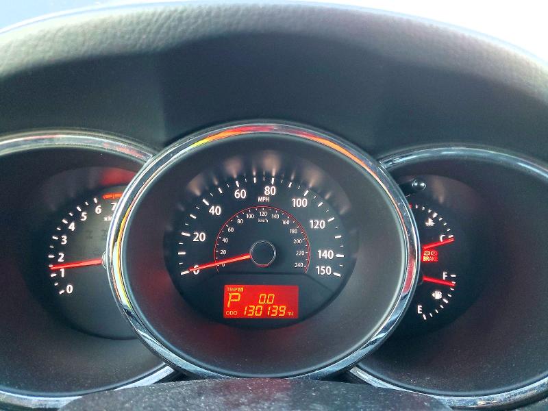 Photo 9 from auction – 2012 KIA SORENTO EX with VIN 5XYKUCA65CG220346