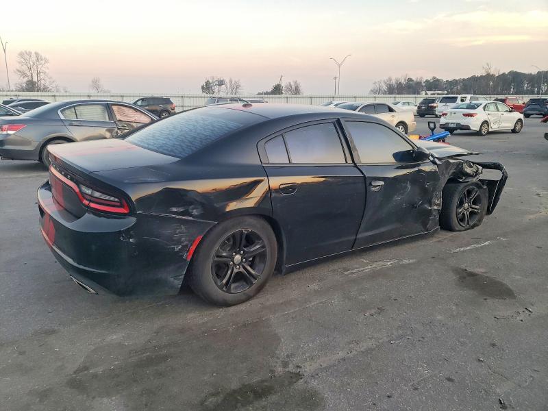 Photo 3 from auction – 2019 DODGE CHARGER with VIN 2C3CDXBG0KH664774