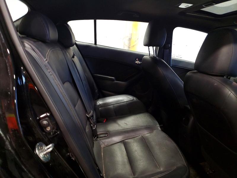 Photo 10 from auction – 2016 KIA FORTE with VIN KNAFZ5A36G5560122