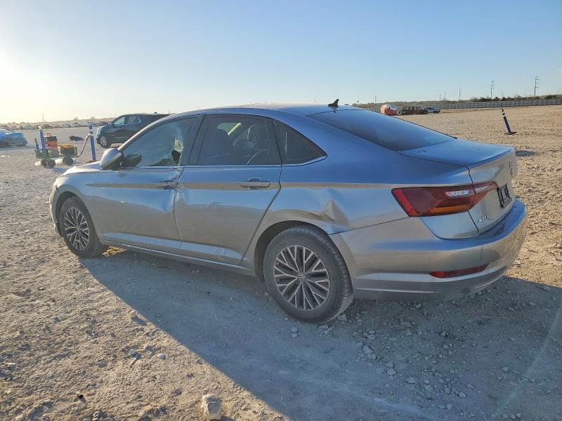 Photo 2 from auction – 2019 VOLKSWAGEN JETTA S with VIN 3VWCB7BUXKM205564
