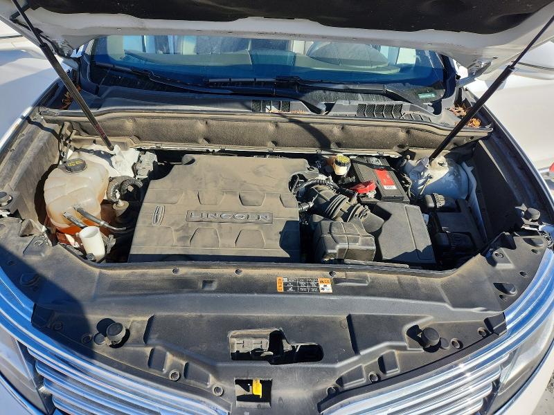 Photo 11 from auction – 2016 LINCOLN MKX RESERV with VIN 2LMPJ6LRXGBL58594