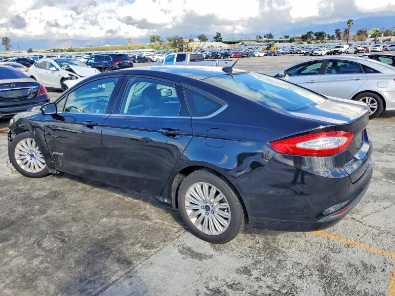 Photo 2 from auction – 2016 FORD FUSION SE with VIN 3FA6P0LUXGR125317