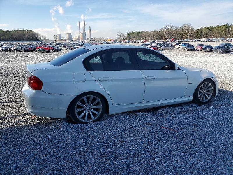 Photo 3 from auction – 2010 BMW 328 I with VIN WBAPH7C5XAE129470