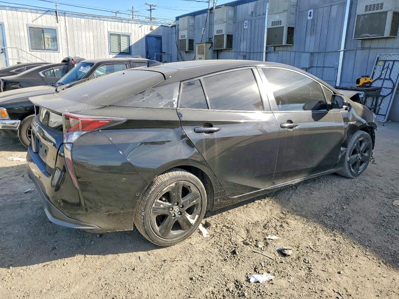 Photo 3 from auction – 2018 TOYOTA PRIUS with VIN JTDKARFU1J3066948