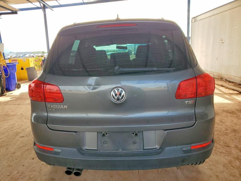 Photo 6 from auction – 2018 VOLKSWAGEN TIGUAN LIMITED with VIN WVGAV7AX2JK002019
