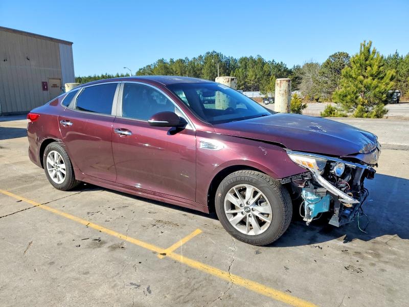 Photo 4 from auction – 2016 KIA OPTIMA with VIN 5XXGT4L32GG042357