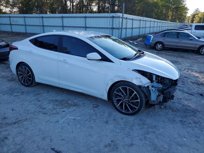 Photo 4 from auction – 2016 HYUNDAI ELANTRA SE with VIN 5NPDH4AE1GH727477