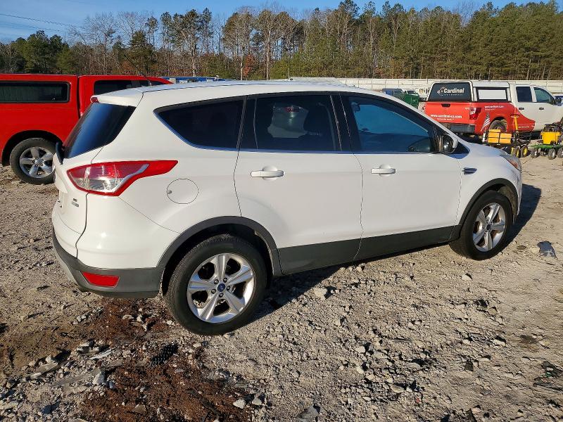 Photo 3 from auction – 2014 FORD ESCAPE with VIN 1FMCU9GX5EUD72986