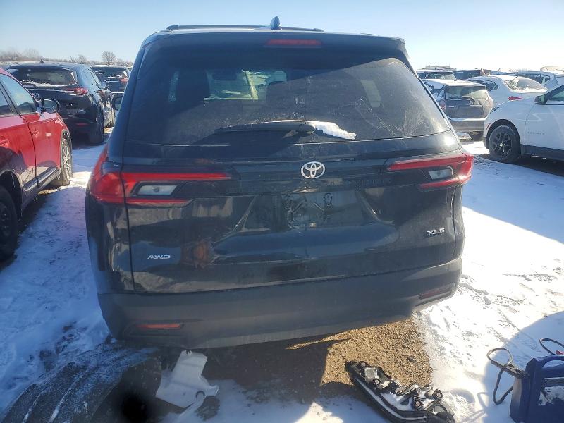 Photo 6 from auction – 2026 TOYOTA GRAND HIGHLANDER with VIN 5TDAAAB56TS116157