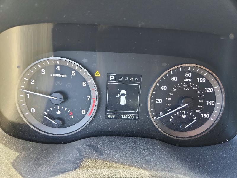 Photo 9 from auction – 2017 HYUNDAI TUCSON LIM with VIN KM8J3CA24HU382644