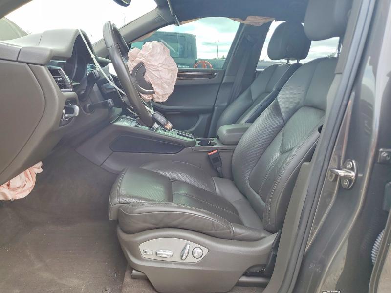 Photo 7 from auction – 2017 PORSCHE MACAN S with VIN WP1AB2A51HLB17535