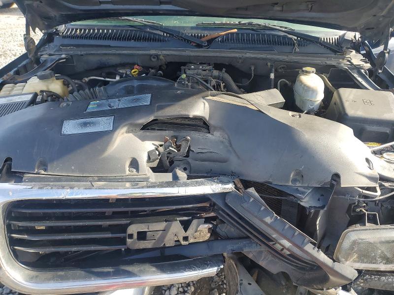 Photo 12 from auction – 2005 GMC YUKON with VIN 1GKEC13TX5J158540