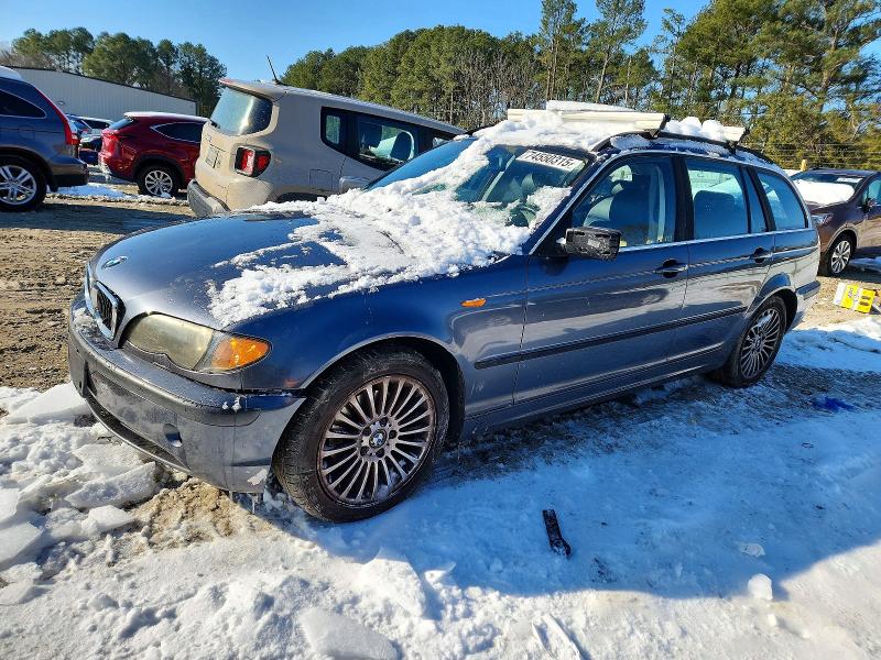 BMW 325 XIT 2003 with VIN WBAEP334X3PF02155 - Photo from auction