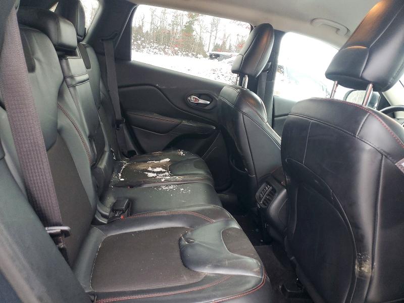 Photo 11 from auction – 2016 JEEP CHEROKEE T with VIN 1C4PJMBS5GW288672