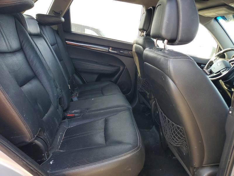 Photo 10 from auction – 2011 KIA SORENTO EX with VIN 5XYKUDA26BG038012