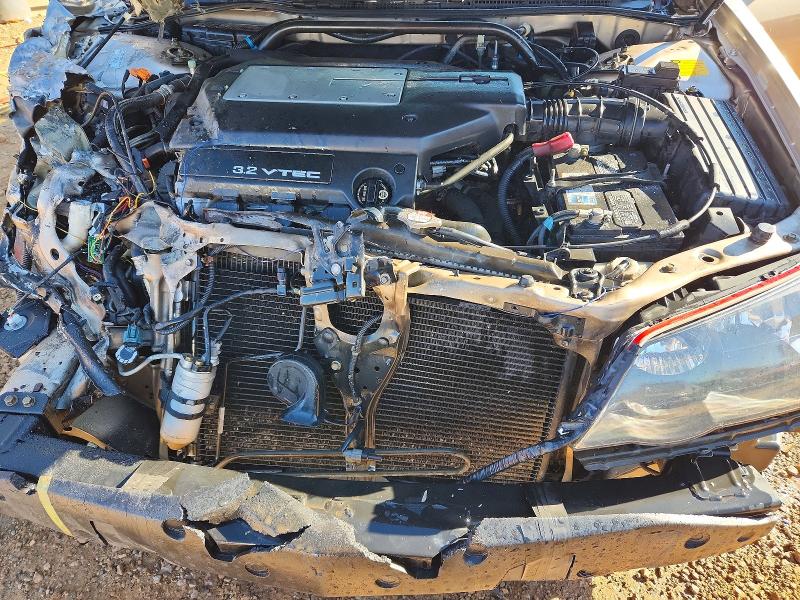 Photo 11 from auction – 2003 ACURA 3.2TL with VIN 19UUA56623A029667