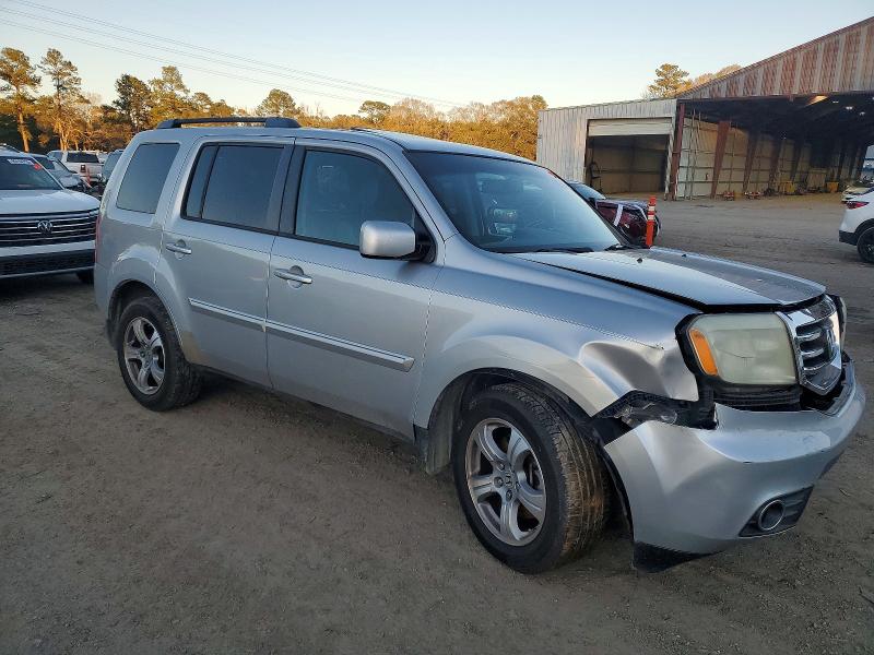 Photo 4 from auction – 2014 HONDA PILOT EXL with VIN 5FNYF3H5XEB018887