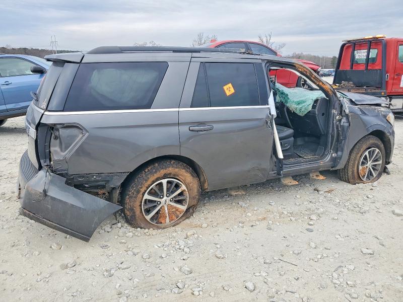 Photo 3 from auction – 2018 FORD EXPEDITION with VIN 1FMJU1HT6JEA25983