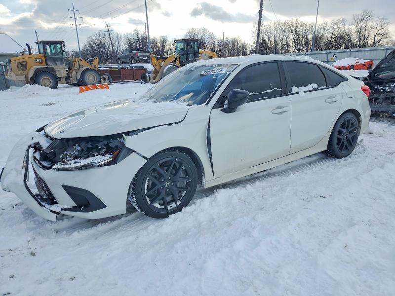HONDA CIVIC 2022 with VIN 2HGFE2F55NH567142 - Photo from auction
