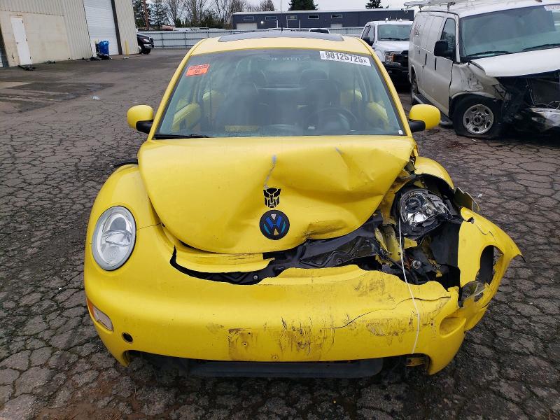 Photo 5 from auction – 2002 VOLKSWAGEN NEW BEETLE with VIN 3VWCD21C42M458093