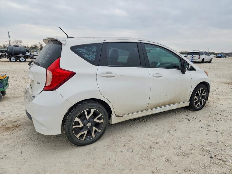 Photo 3 from auction – 2015 NISSAN VERSA NOTE with VIN 3N1CE2CP6FL449703