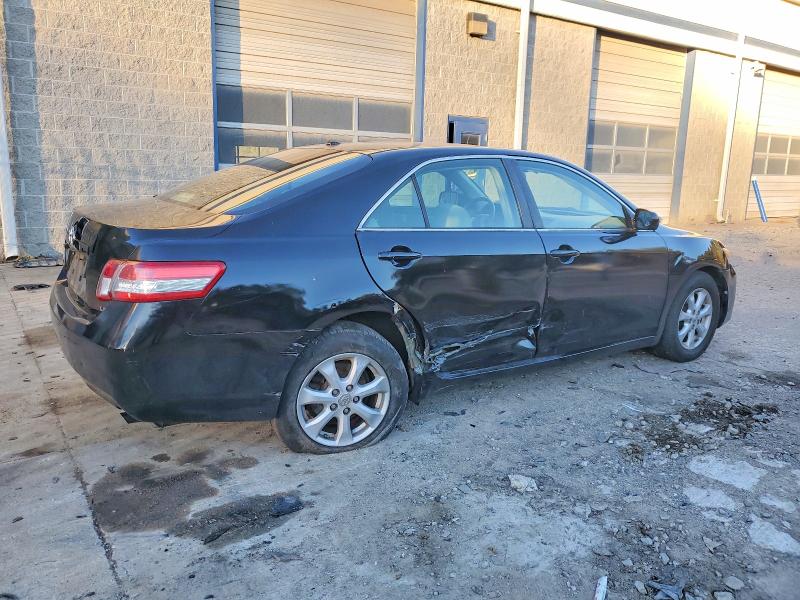 Photo 3 from auction – 2011 TOYOTA CAMRY with VIN 4T1BF3EK3BU201093