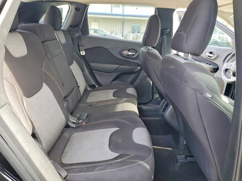 Photo 10 from auction – 2017 JEEP CHEROKEE S with VIN 1C4PJLAB5HW508390