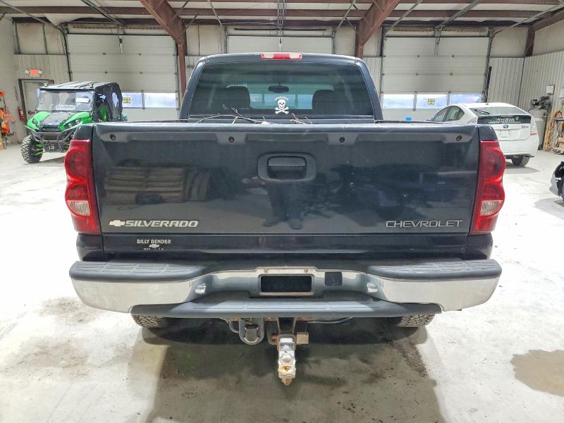 Photo 6 from auction – 2003 CHEVROLET SILVERADO with VIN 2GCEK19T831387201