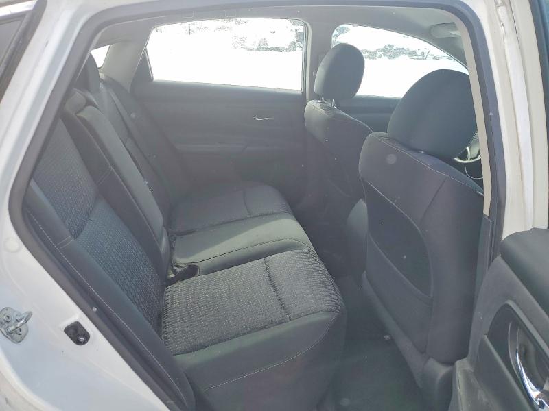 Photo 10 from auction – 2016 NISSAN ALTIMA 2.5 with VIN 1N4AL3AP5GN305053