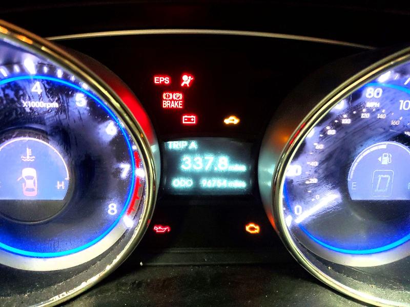 Photo 9 from auction – 2013 HYUNDAI SONATA with VIN 5NPEC4AC3DH674410