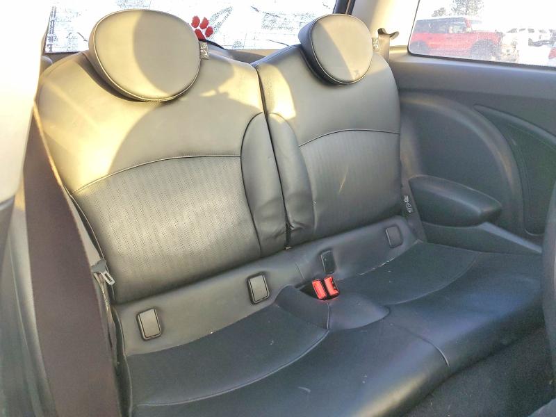 Photo 10 from auction – 2007 MINI COOPER with VIN WMWMF73587TT85443