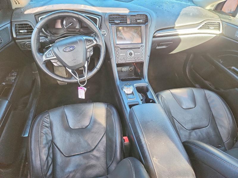 Photo 8 from auction – 2020 FORD FUSION with VIN 3FA6P0D98LR116250