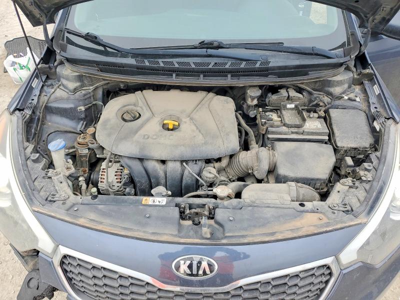 Photo 11 from auction – 2015 KIA FORTE LX with VIN KNAFX4A68F5367687