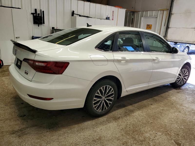 Photo 3 from auction – 2021 VOLKSWAGEN JETTA with VIN 3VWC57BU3MM047448