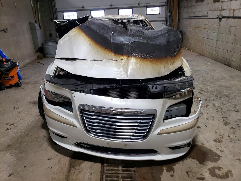 Photo 5 from auction – 2012 CHRYSLER 300C with VIN 2C3CCAKT3CH143370