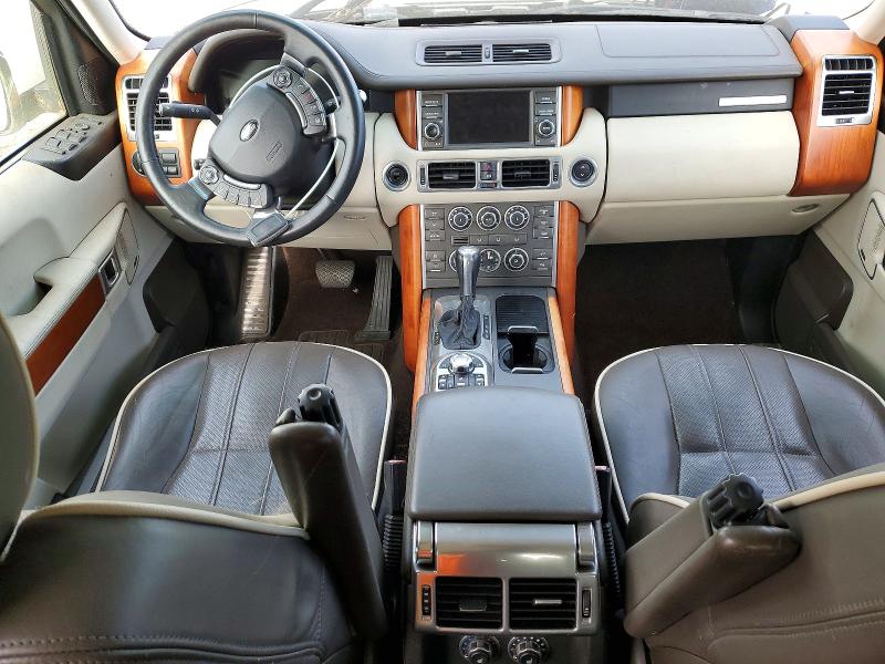 Photo 8 from auction – 2010 LAND ROVER RANGE ROVE with VIN SALMF1D43AA322431