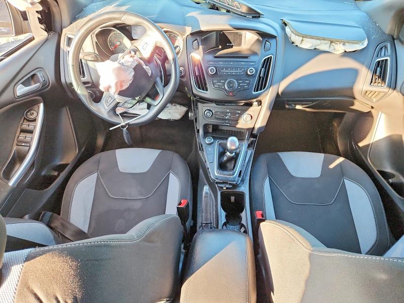Photo 8 from auction – 2017 FORD FOCUS with VIN 1FADP3L93HL289965