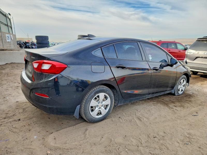 Photo 3 from auction – 2018 CHEVROLET CRUZE with VIN 1G1BC5SM3J7214883