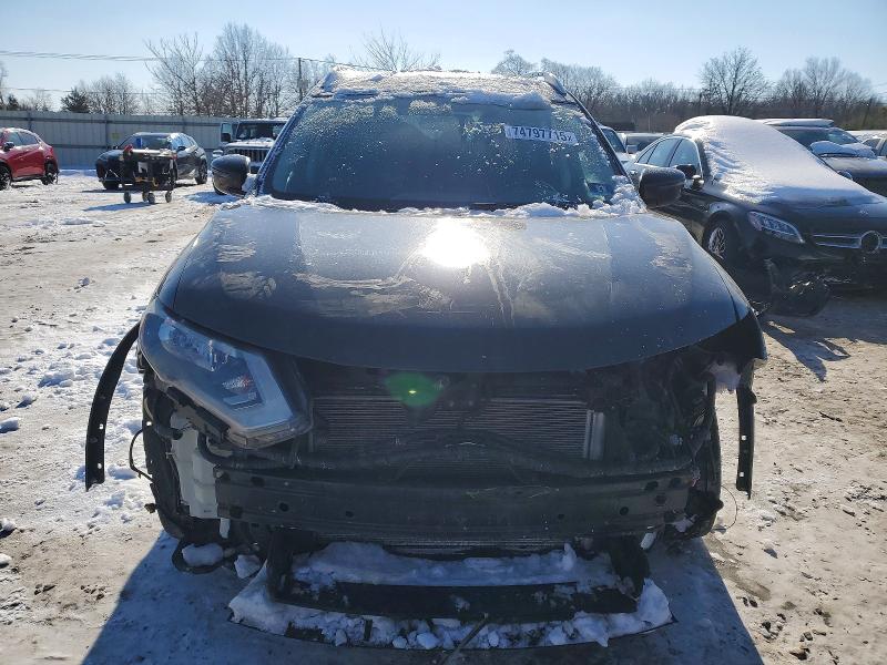 Photo 5 from auction – 2017 NISSAN ROGUE S with VIN KNMAT2MV7HP521426