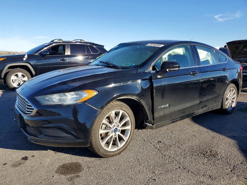 FORD FUSION SE 2017 with VIN 3FA6P0LU4HR381857 - Photo from auction