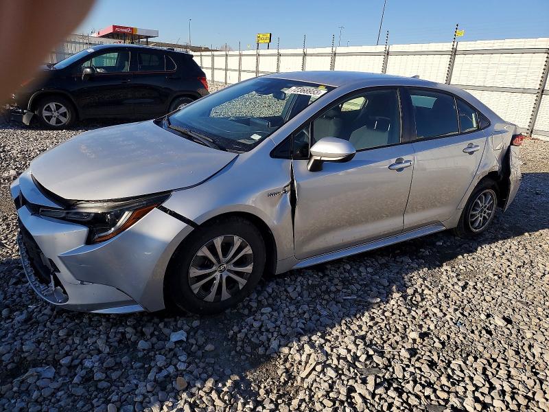 TOYOTA COROLLA LE 2021 with VIN JTDEAMDE8MJ029424 - Photo from auction