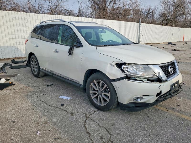 Photo 4 from auction – 2016 NISSAN PATHFINDER with VIN 5N1AR2MM6GC654976